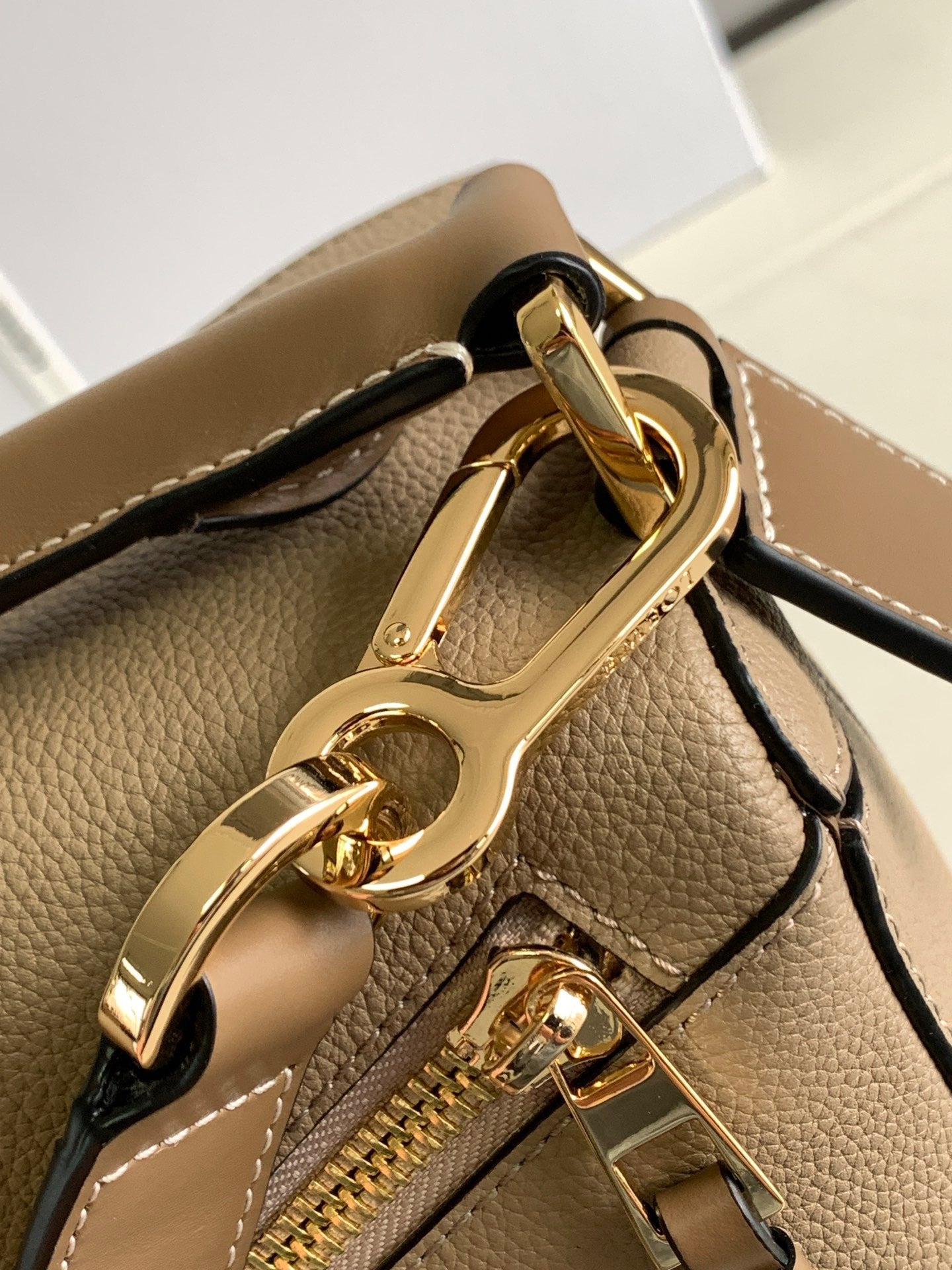 LW Puzzle Bag