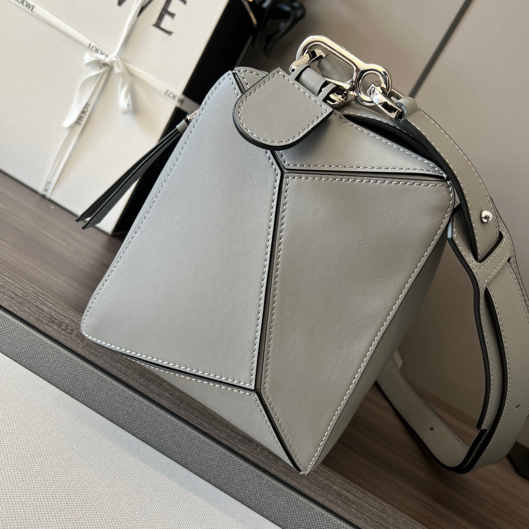 LW Puzzle Bag