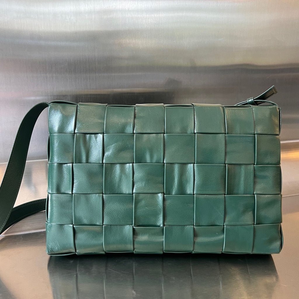 BTV Messenger Bag