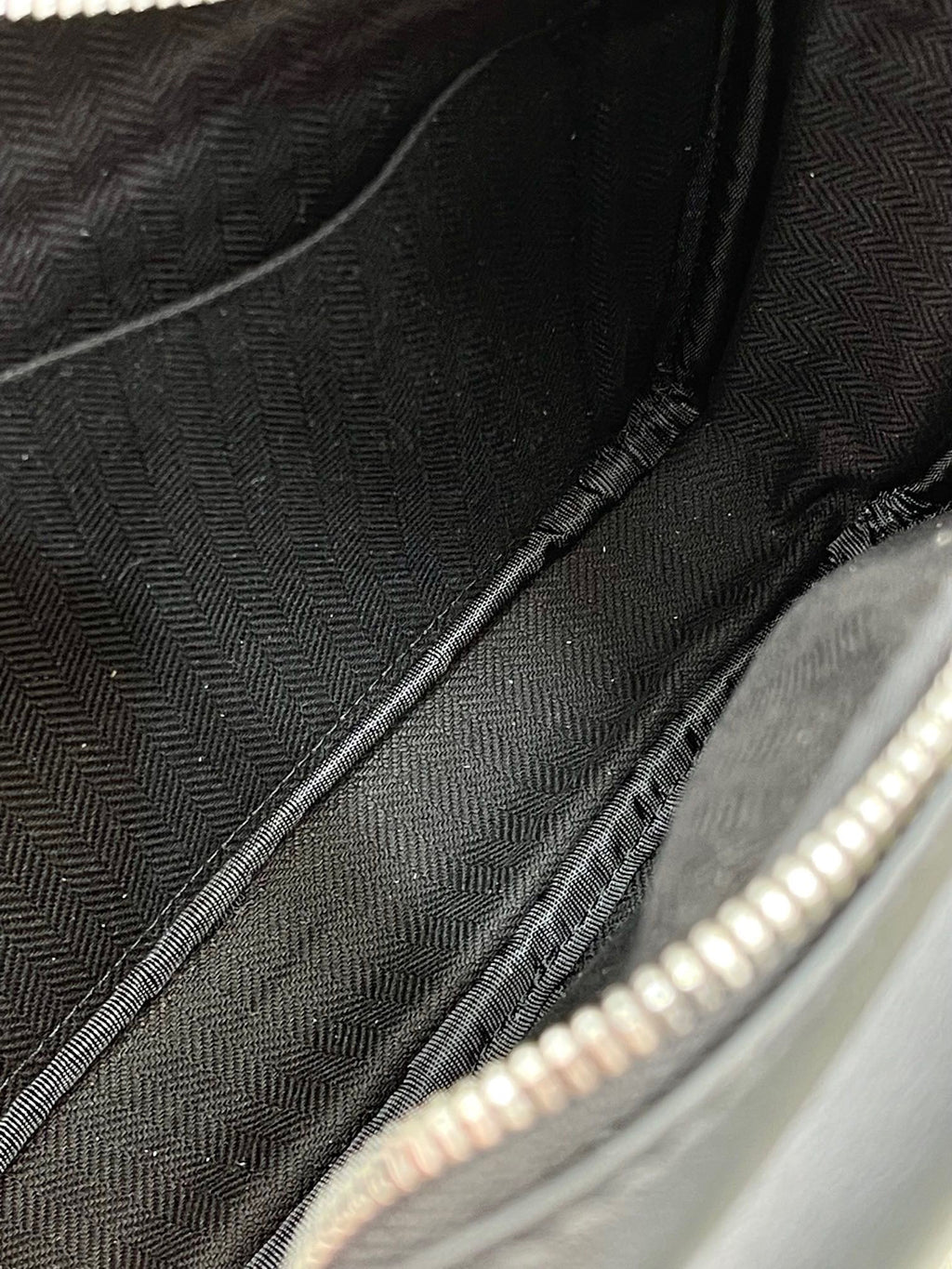 LW Messenger Bag