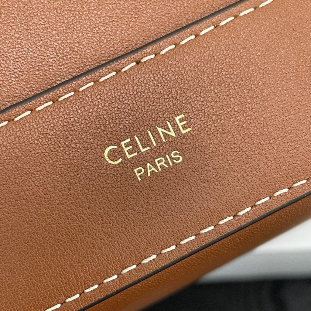 CE Triomphe Bucket