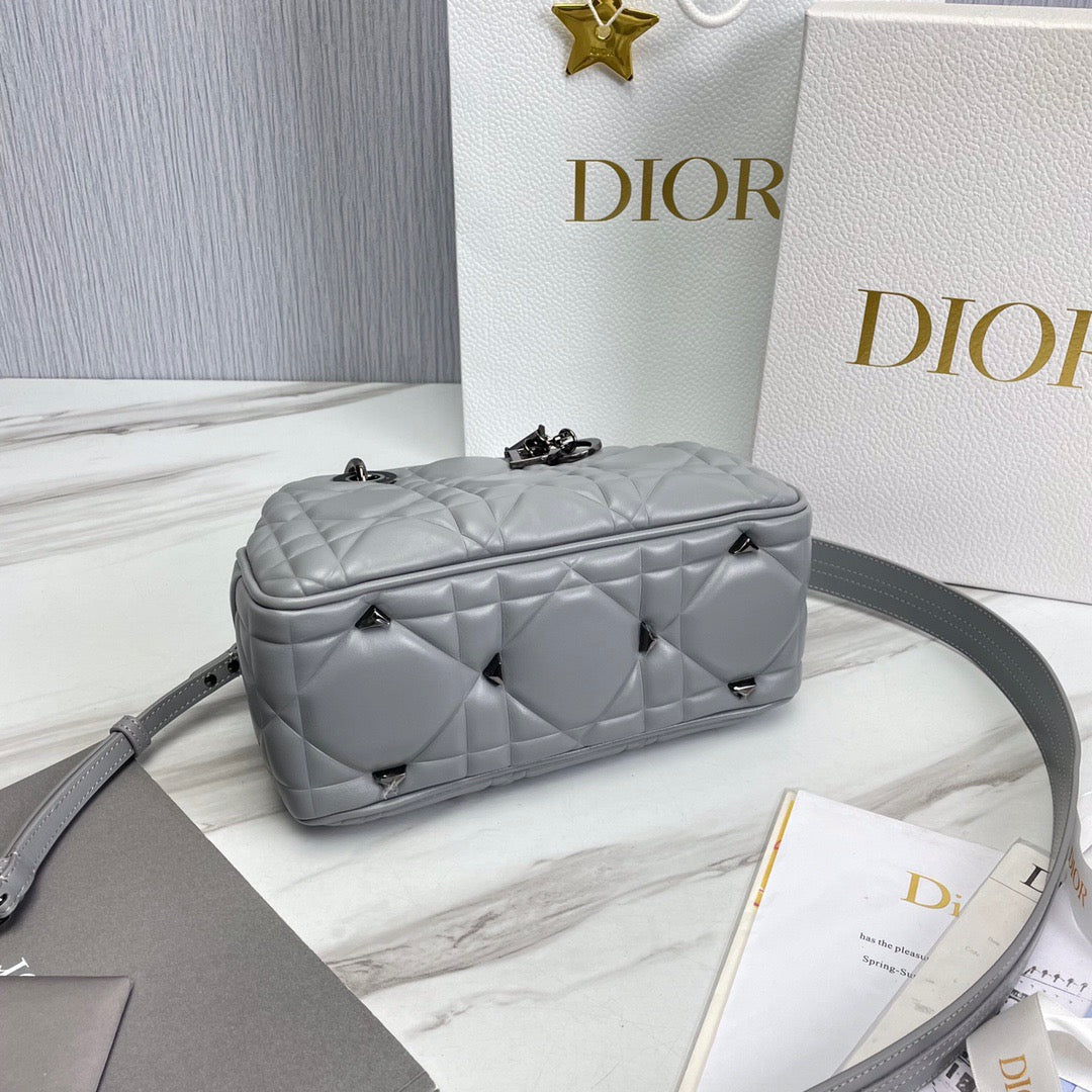 CD Handbag