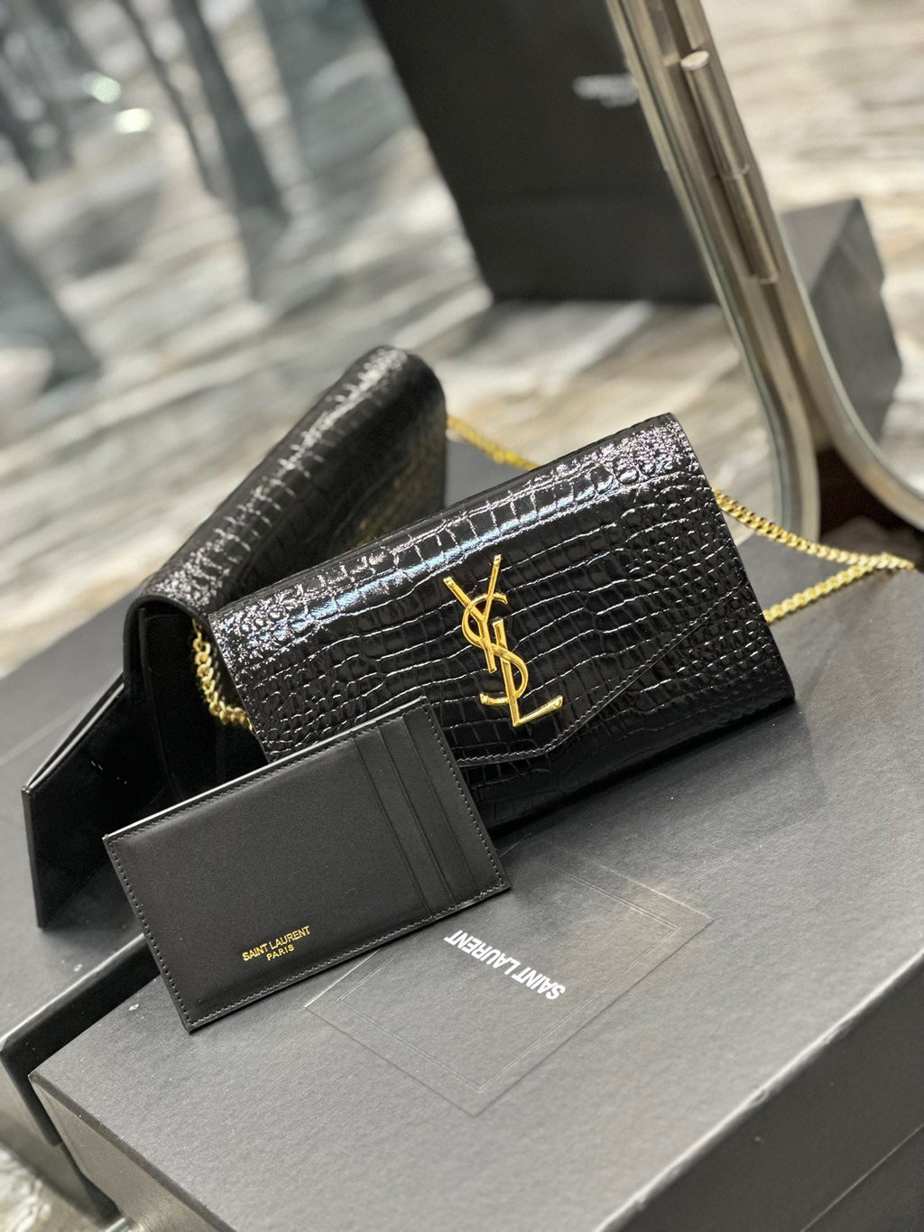 YVT Envelope