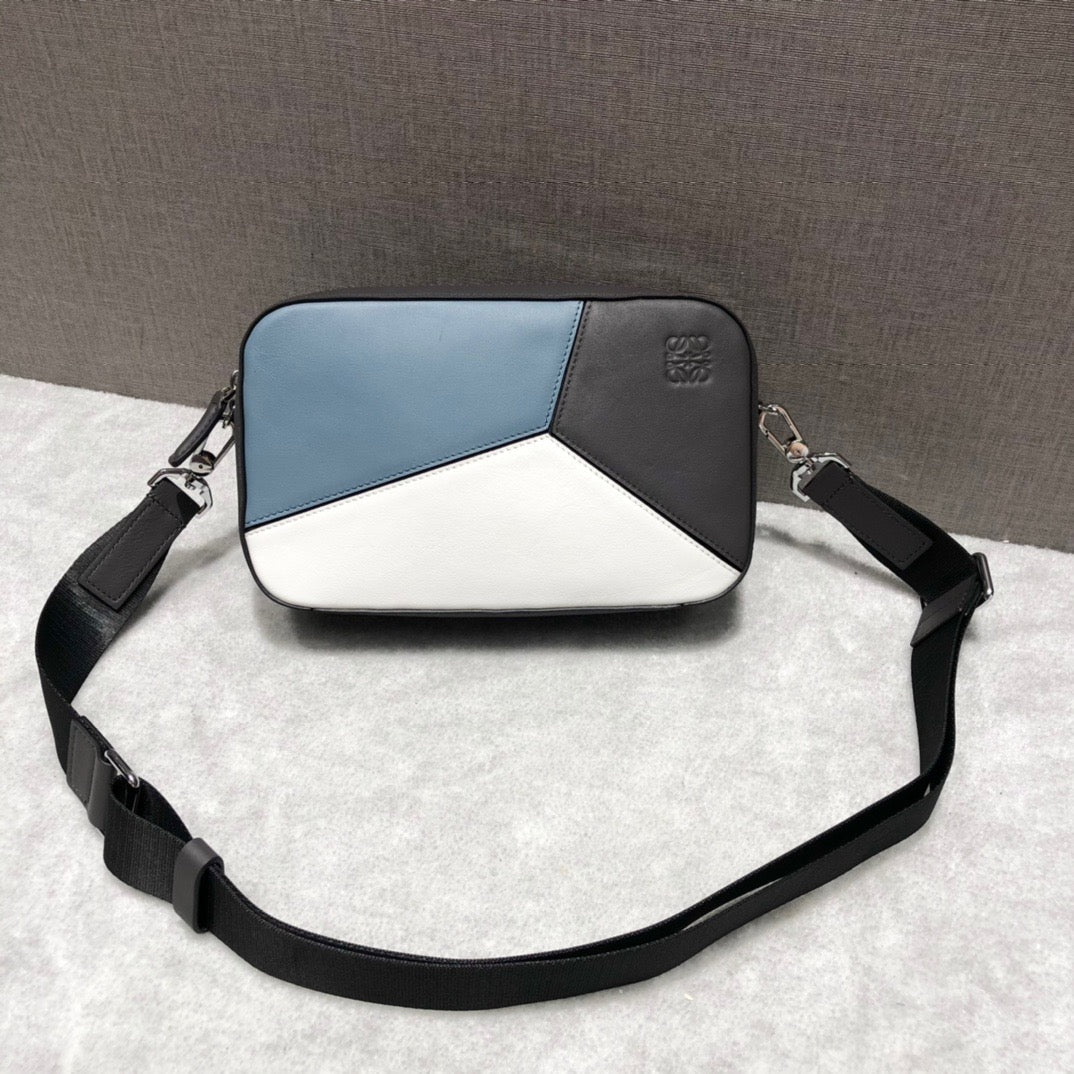 LW Messenger Bag