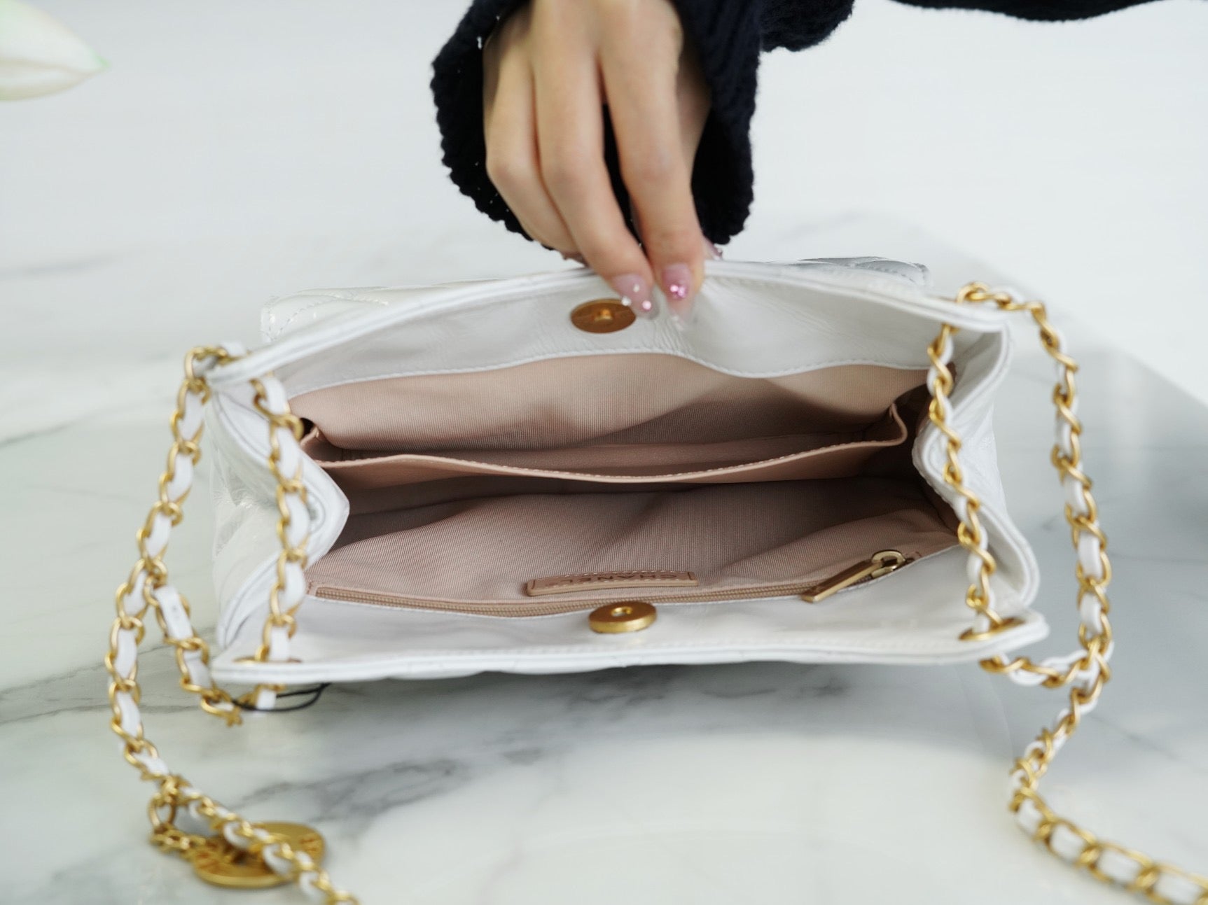 CNL 23C Hobo Bag