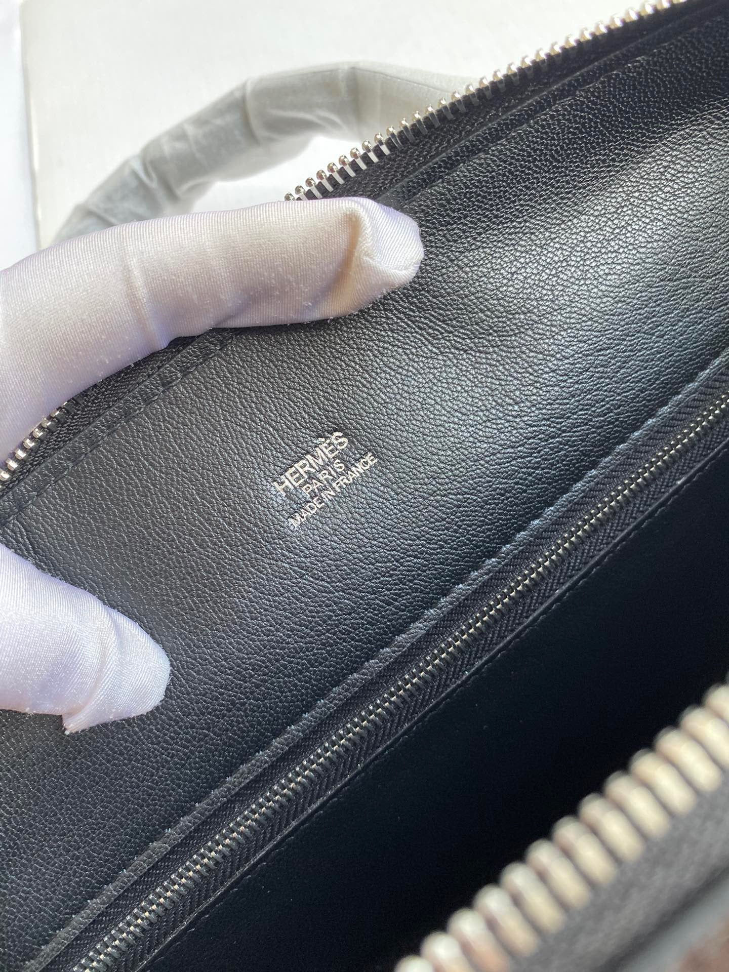 HMS Briefcase