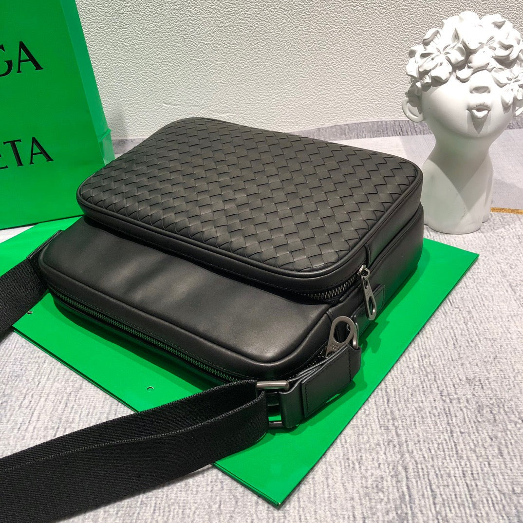 BTV Messenger Bag