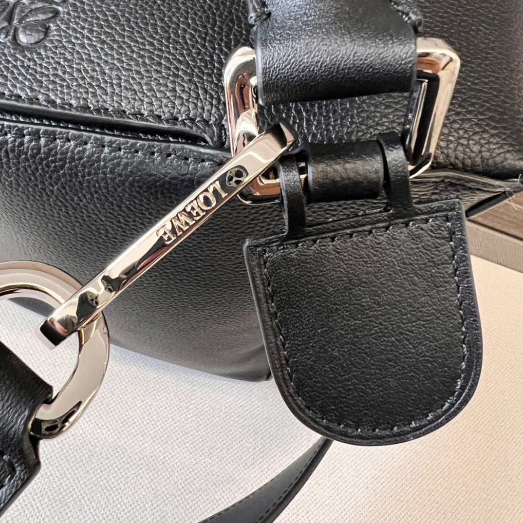 LW Puzzle Bag