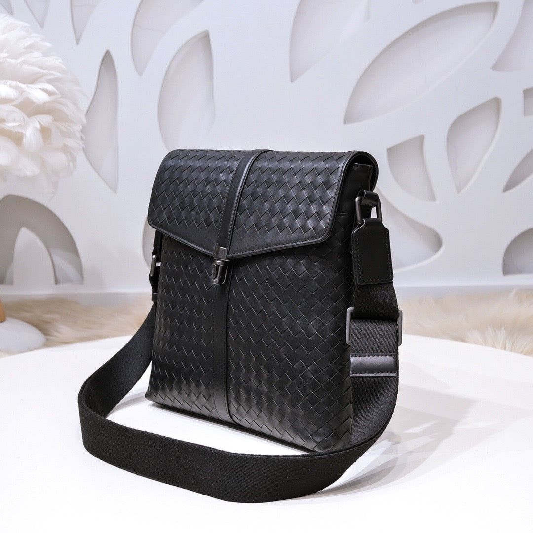 BTV Messenger Bag