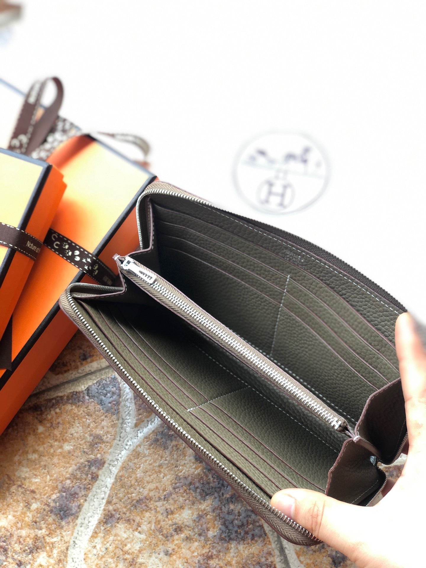 HMS Wallet