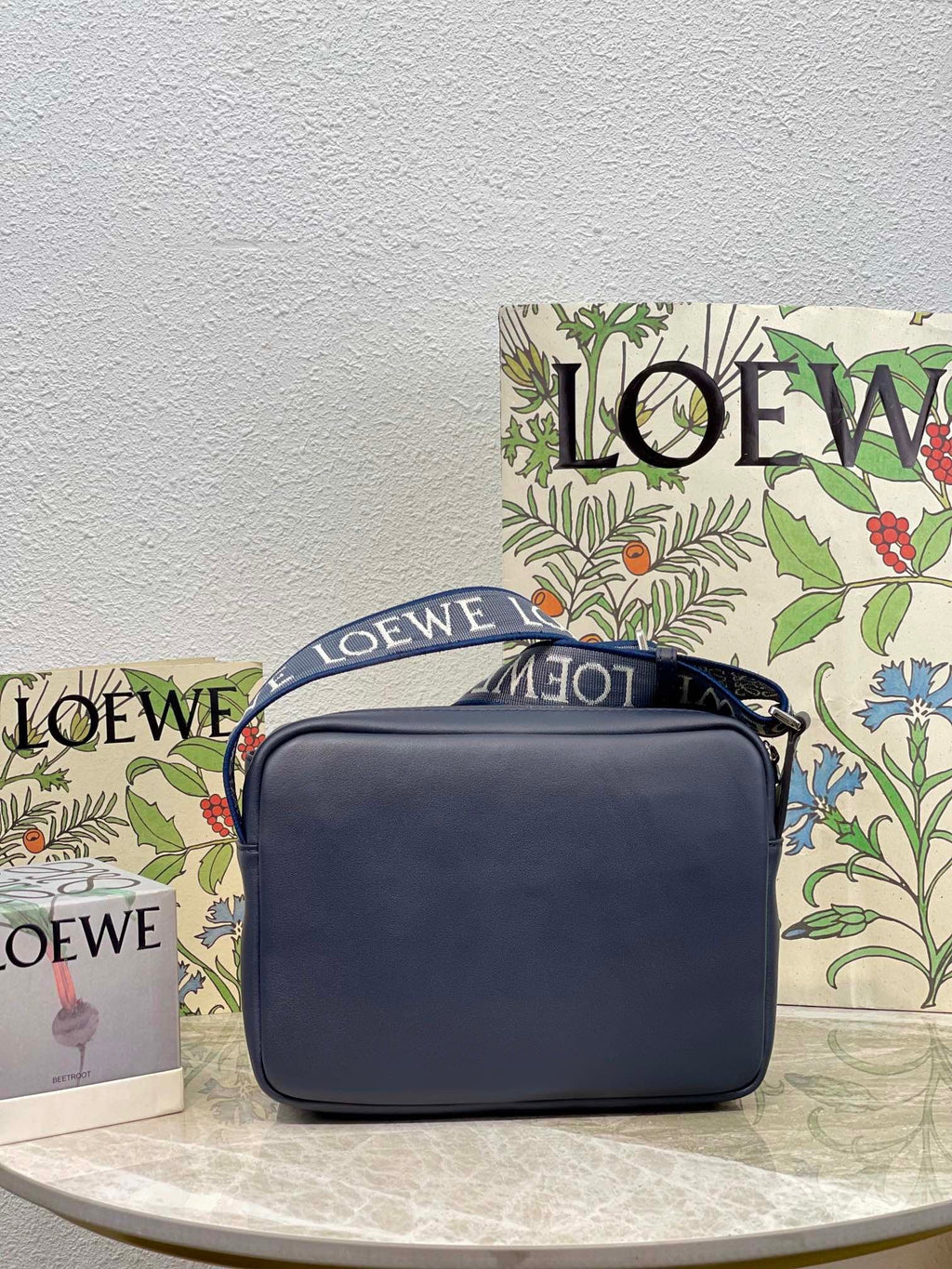 LW Messenger Bag