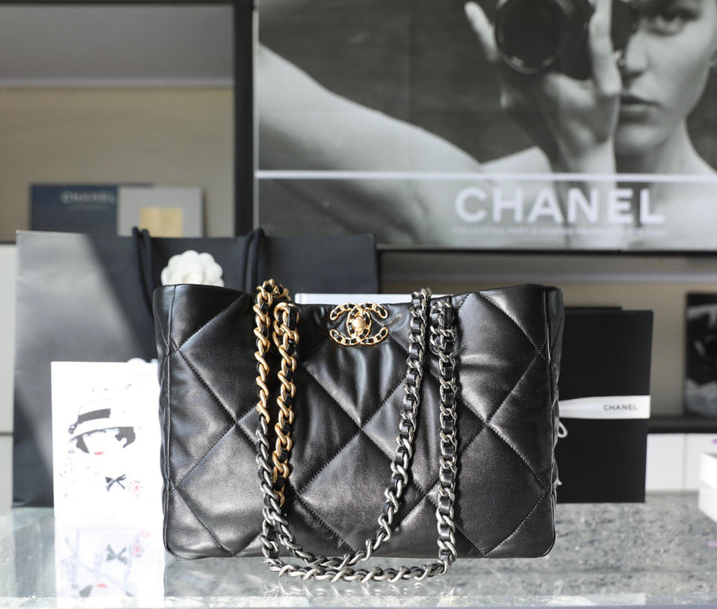 CNL 22K 19 Shopping Bag