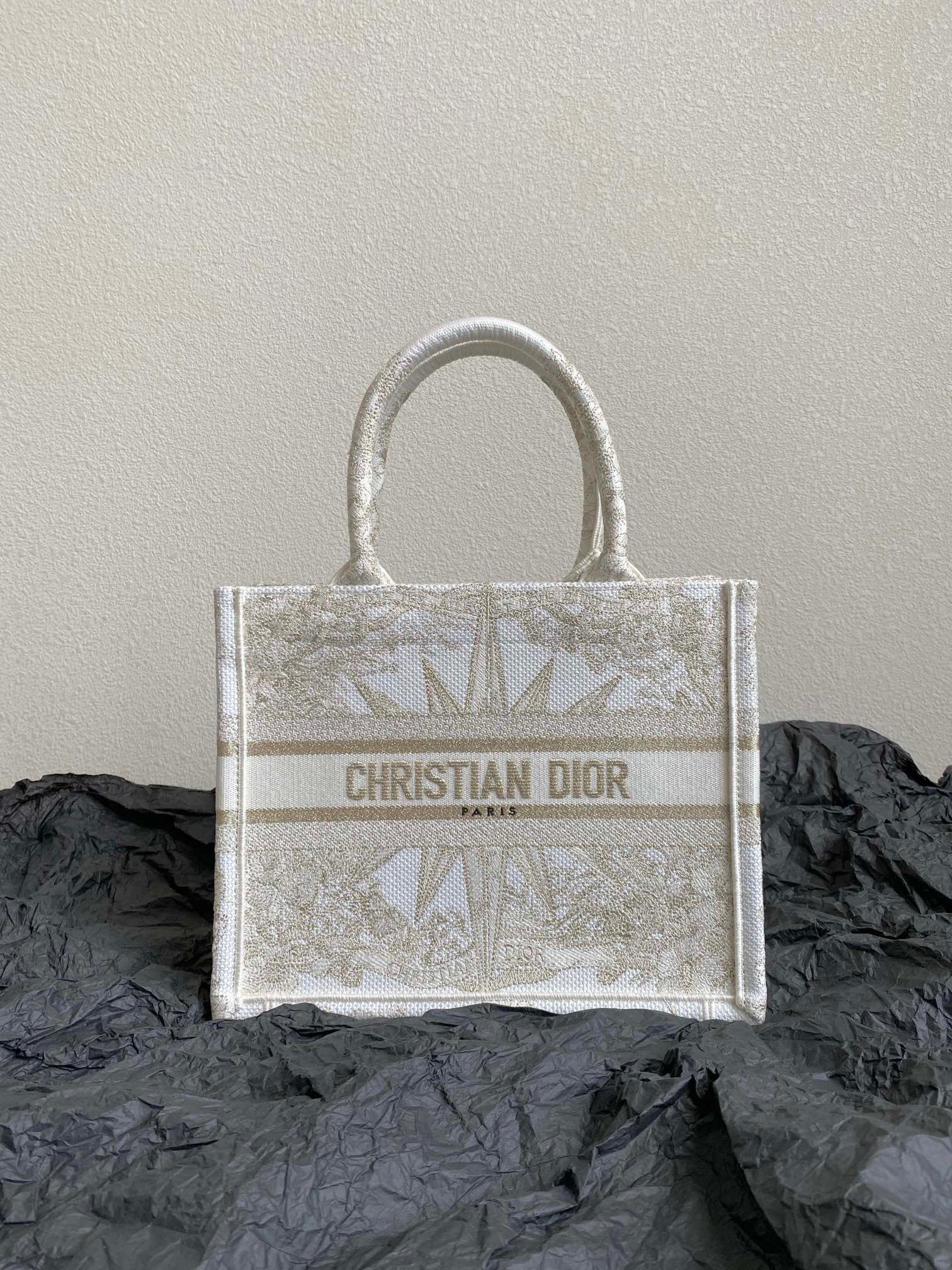 CD Book Tote
