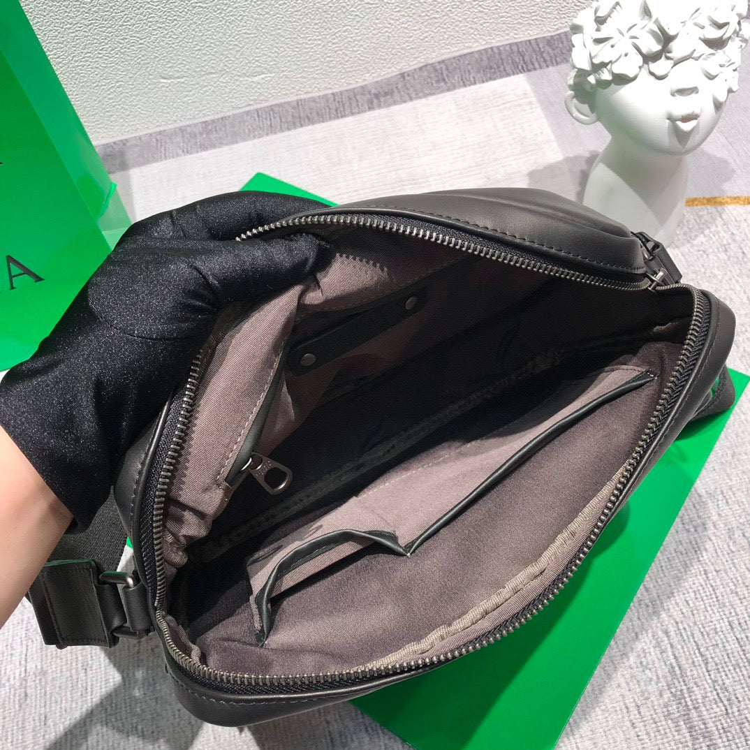 BTV Messenger Bag