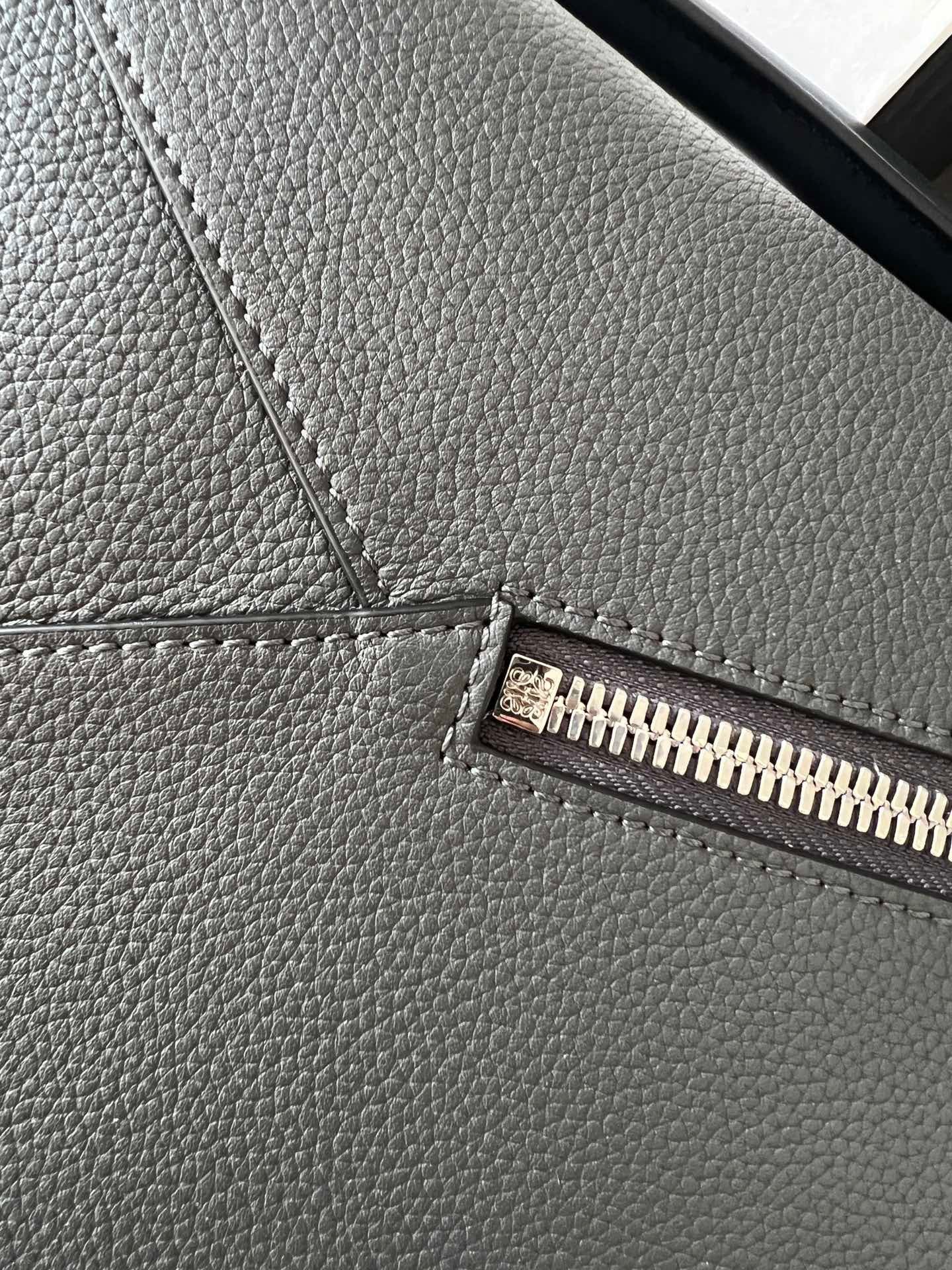 LW Puzzle Bag