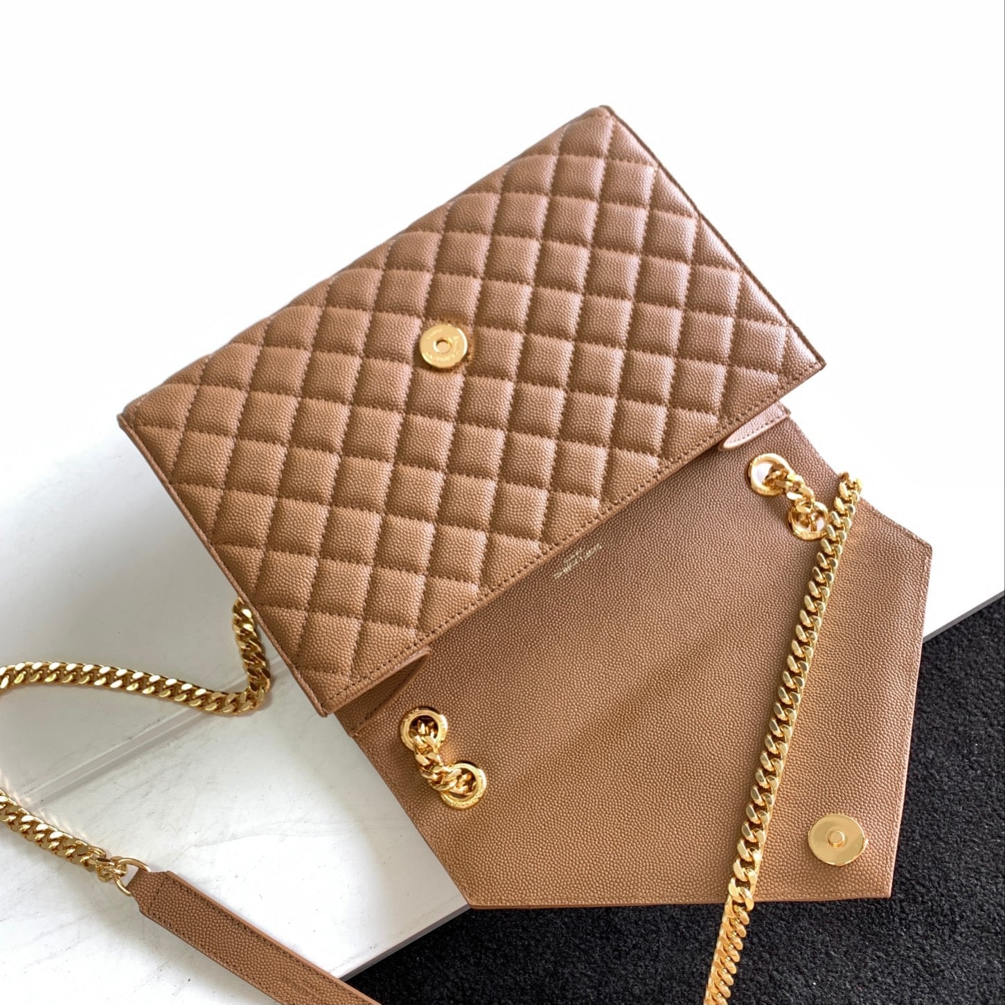 YVT Envelope
