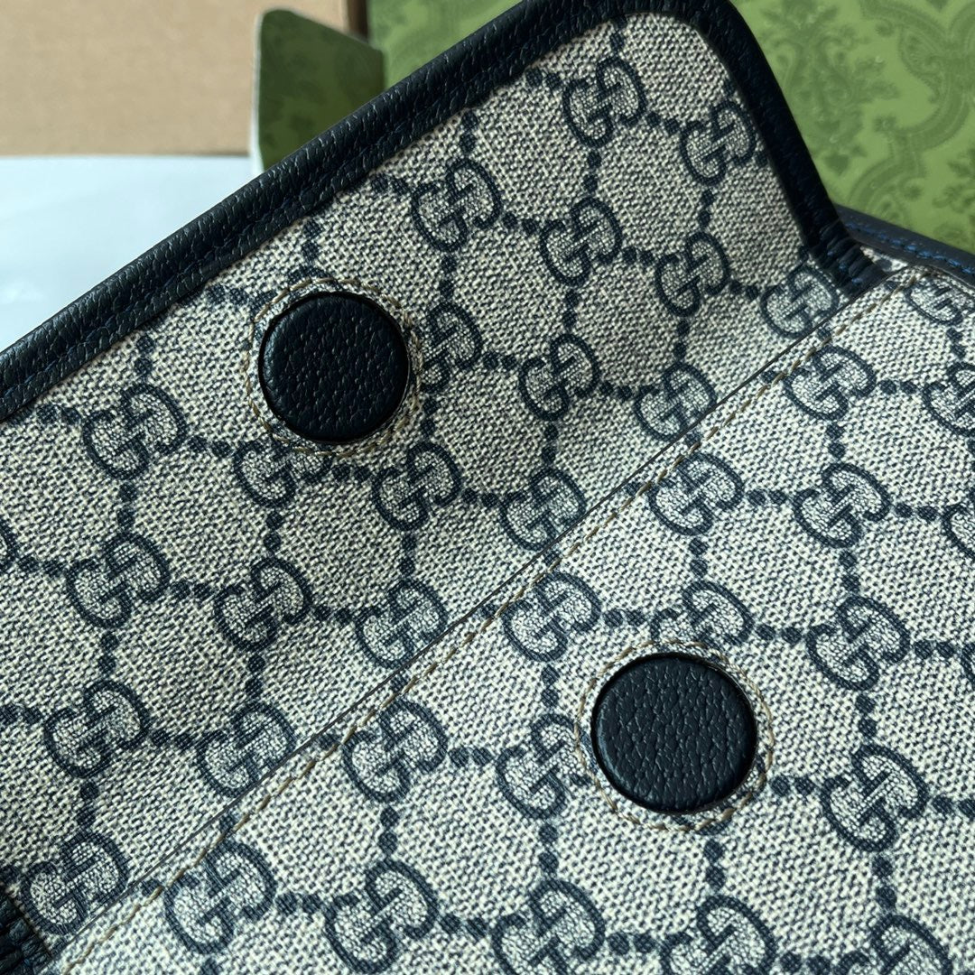 GC Messenger Bag
