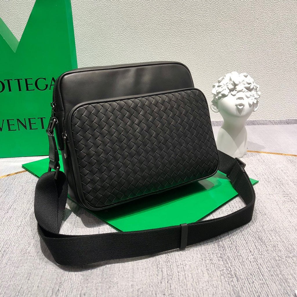 BTV Messenger Bag