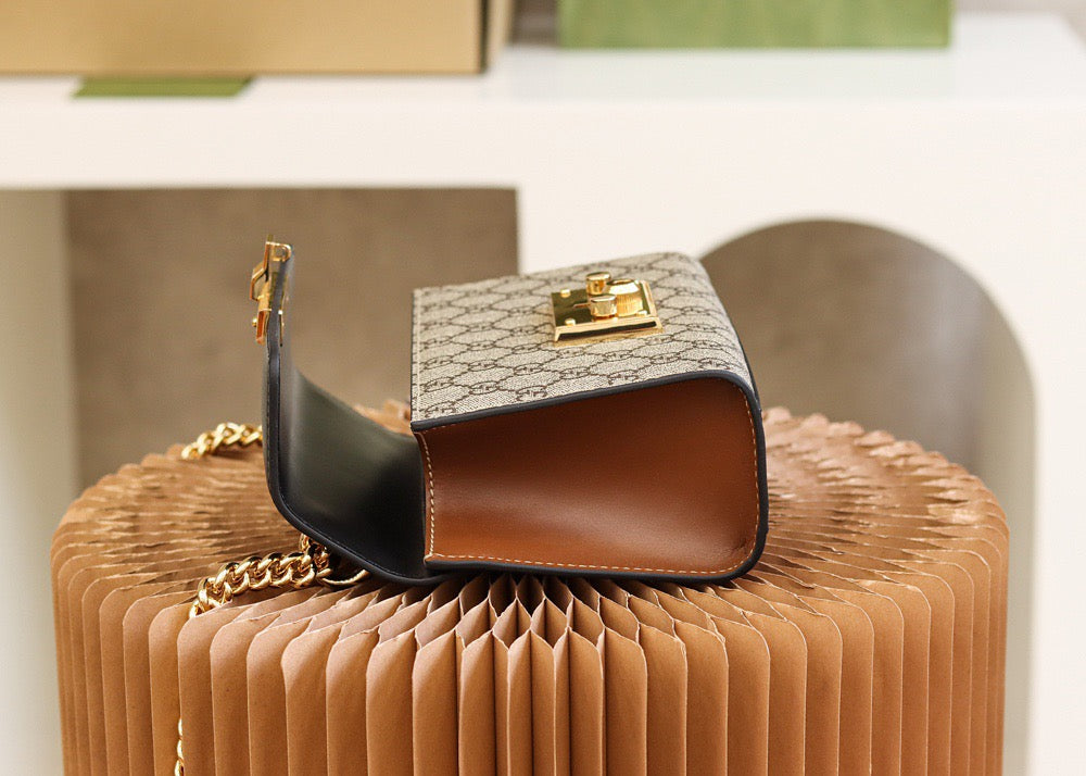GC Padlock