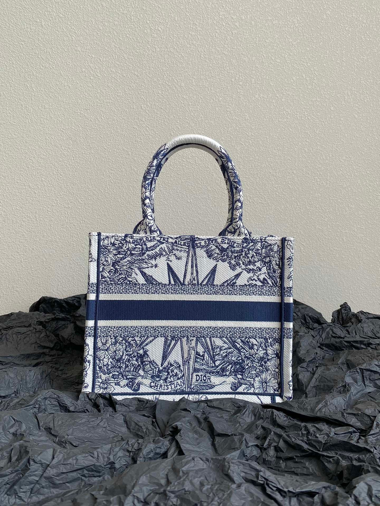 CD Book Tote