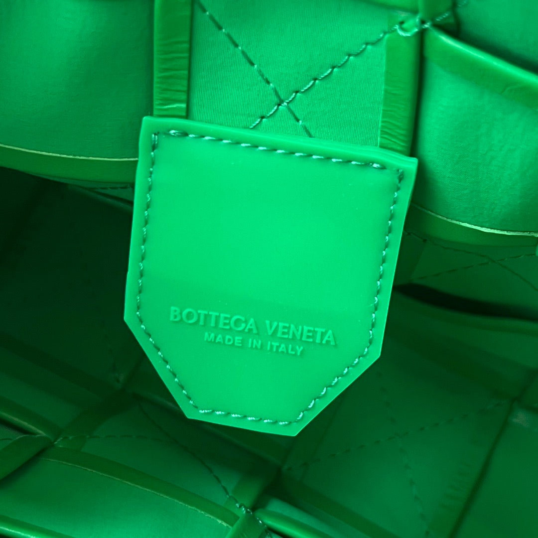 BTV Messenger Bag